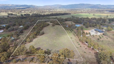 /international/au/420-highlands-road-seymour-vic-204514480/