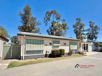 /international/au/8-murray-haven-drive-tocumwal-nsw-152639480/