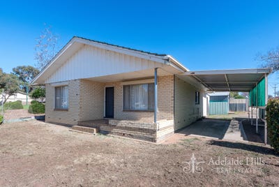 /international/au/86-mchenry-street-murray-bridge-sa-152518196/