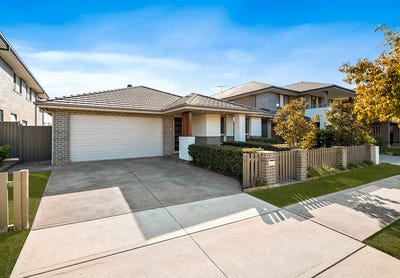 /international/au/28-plumegrass-avenue-denham-court-nsw-148339000/