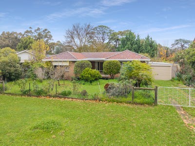 /international/au/143-kilmore-road-heathcote-vic-151541492/