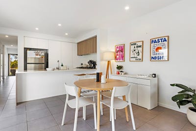/international/au/20-mcconnell-esplanade-strathpine-qld-152458656/