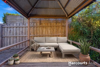 /international/au/25-charles-avenue-hallam-vic-151009820/