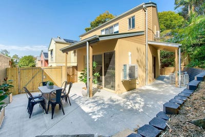 /international/au/4-39-beth-eden-terrace-ashgrove-qld-151285896/
