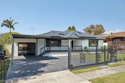 /international/au/28-napier-avenue-lurnea-nsw-152460416/