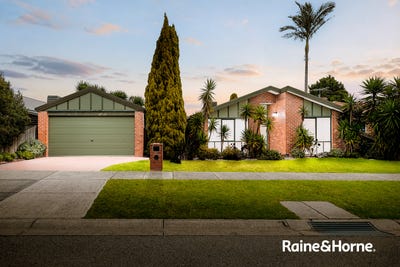 /international/au/10-kibo-court-cranbourne-north-vic-151133824/
