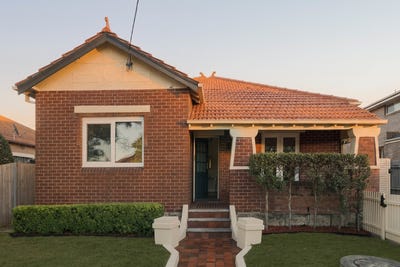 /international/au/2-402-lyons-road-russell-lea-nsw-151136440/