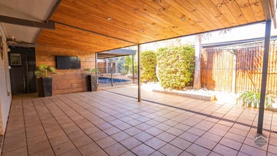 /international/au/2-john-way-south-hedland-wa-148750132/?lang=it