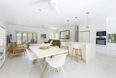 /international/au/number-2-9-andrews-close-port-douglas-qld-151424232/