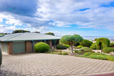 /international/au/56-yardea-port-lincoln-sa-151377656/