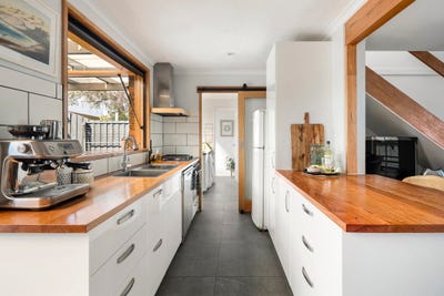 /international/au/2-161-nepean-highway-seaford-vic-152521468/