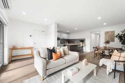 /international/au/21-17a-stockton-street-morisset-nsw-151143920/