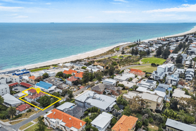 /international/au/3-hamersley-street-cottesloe-wa-150590356/