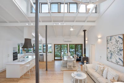 /international/au/11-barty-close-brassall-qld-150831044/