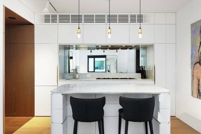/international/au/301-18-loftus-street-sydney-nsw-150628248/