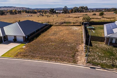 /international/au/54-buckland-drive-orange-nsw-204507204/