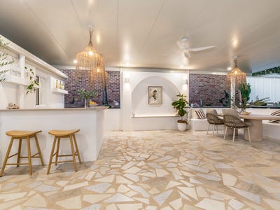 /international/au/10-highfield-drive-merrimac-qld-151425636/