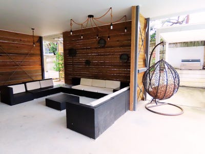 /international/au/1-307-old-cleveland-road-capalaba-qld-150914280/