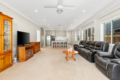 /international/au/16-70-little-river-road-braidwood-nsw-150951968/