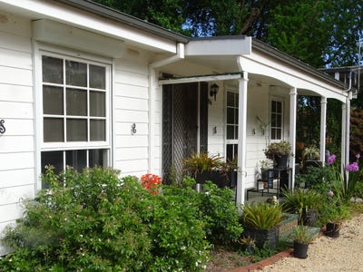 /international/au/36-livingstone-street-avenel-vic-152729408/