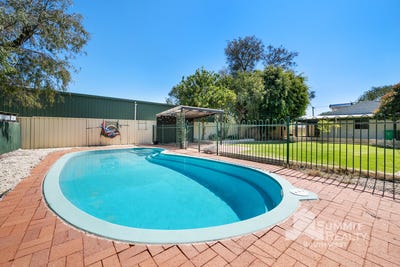 /international/au/15-william-street-boyanup-wa-152395788/