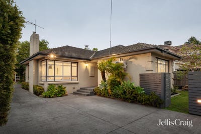 /international/au/1-2-brosnan-road-bentleigh-east-vic-152472768/