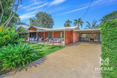 /international/au/7-toms-court-bowen-qld-151269868/