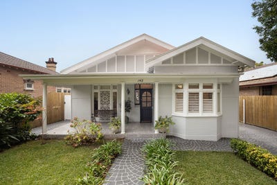 /international/au/143-albert-road-strathfield-nsw-152652620/