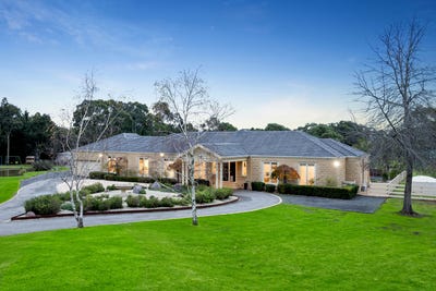 /international/au/12-timarron-court-langwarrin-vic-151440616/