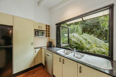 /international/au/11-lindwall-place-currumbin-valley-qld-152062500/