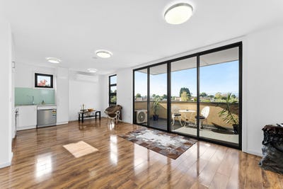 /international/au/7-4-gwenda-street-dandenong-vic-150981184/