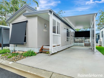/international/au/10-9a-conrad-close-iluka-nsw-151072312/