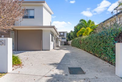 /international/au/3-51-hedley-avenue-nundah-qld-148439572/