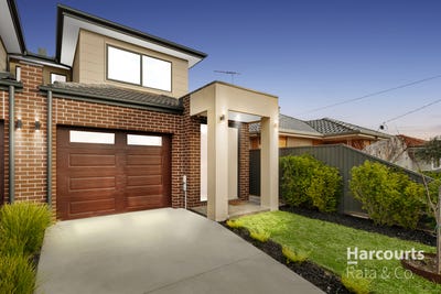 /international/au/19b-liston-avenue-reservoir-vic-148427540/