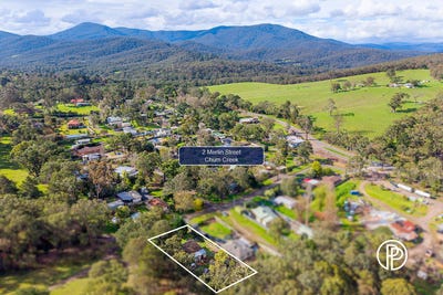 /international/au/2-merlin-street-chum-creek-vic-204635356/
