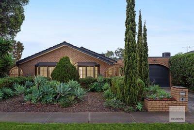 /international/au/42-pindari-avenue-taylors-lakes-vic-151349144/