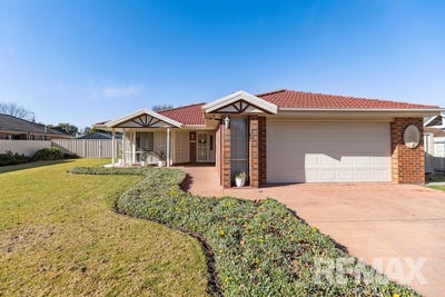 /international/au/11-coventry-place-lake-albert-nsw-148690284/?lang=es