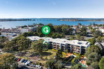 /international/au/13c-2b-mowbray-street-sylvania-nsw-148427324/