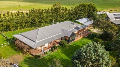 /international/au/58-hughes-road-cobains-vic-151449296/