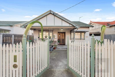 /international/au/300-geelong-road-west-footscray-vic-148686024/