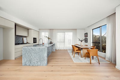 /international/au/51-hay-street-box-hill-south-vic-152486808/