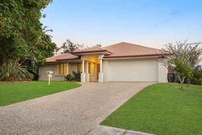 /international/au/19-montserrat-place-forest-lake-qld-151394588/