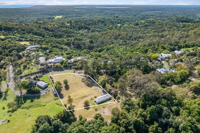 /international/au/86-panorama-drive-doonan-qld-152401548/