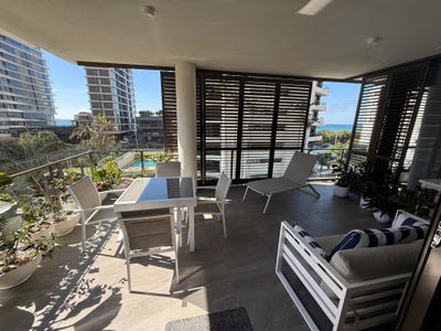/international/au/401-5-pacific-street-main-beach-qld-151923680/