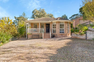 /international/au/1a-leane-drive-eltham-vic-151195008/