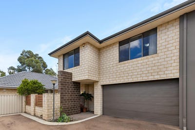 /international/au/25-9-barfield-street-hammond-park-wa-150696208/