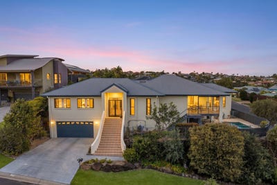 /international/au/20-tralee-drive-banora-point-nsw-152327992/