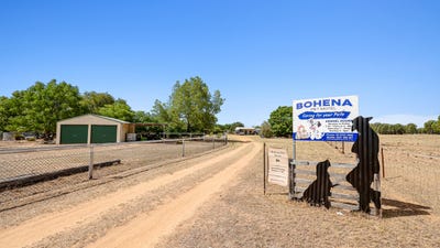 /international/au/9834-newell-highway-jacks-creek-nsw-700399852/