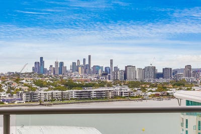 /international/au/31207-2-harbour-road-hamilton-qld-151205892/