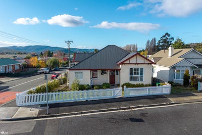 /international/au/1-11-gatehouse-street-moonah-tas-148235404/